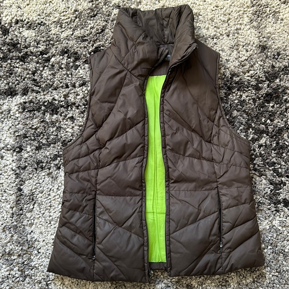 Kenneth Cole vest - Picture 1 of 4